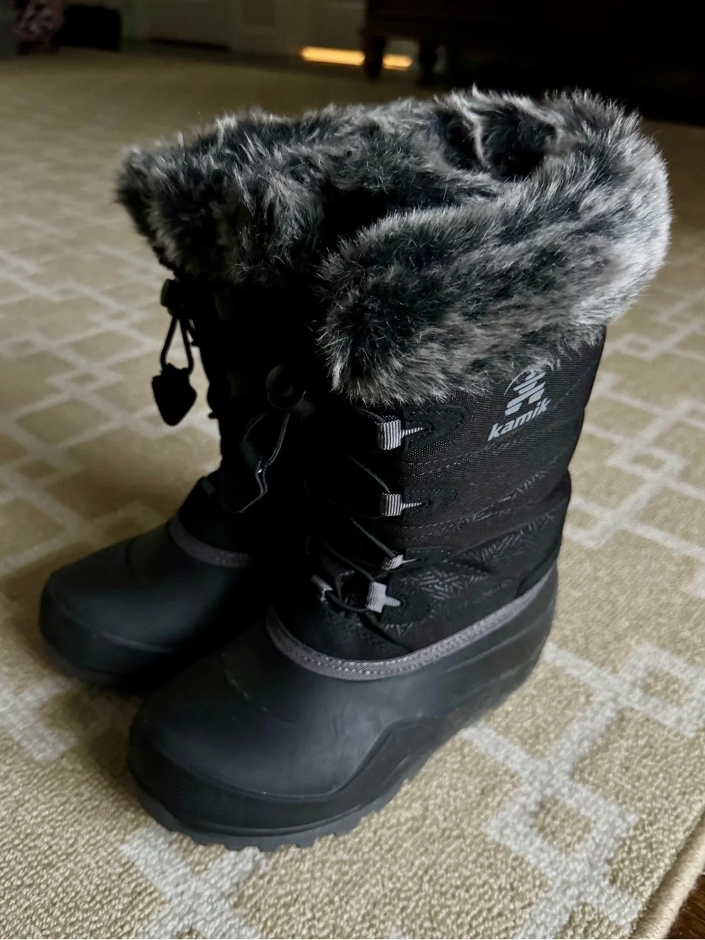 Kamik Kids Black Waterproof Faux Fur Insulated Winter Snow Boots Girls 3